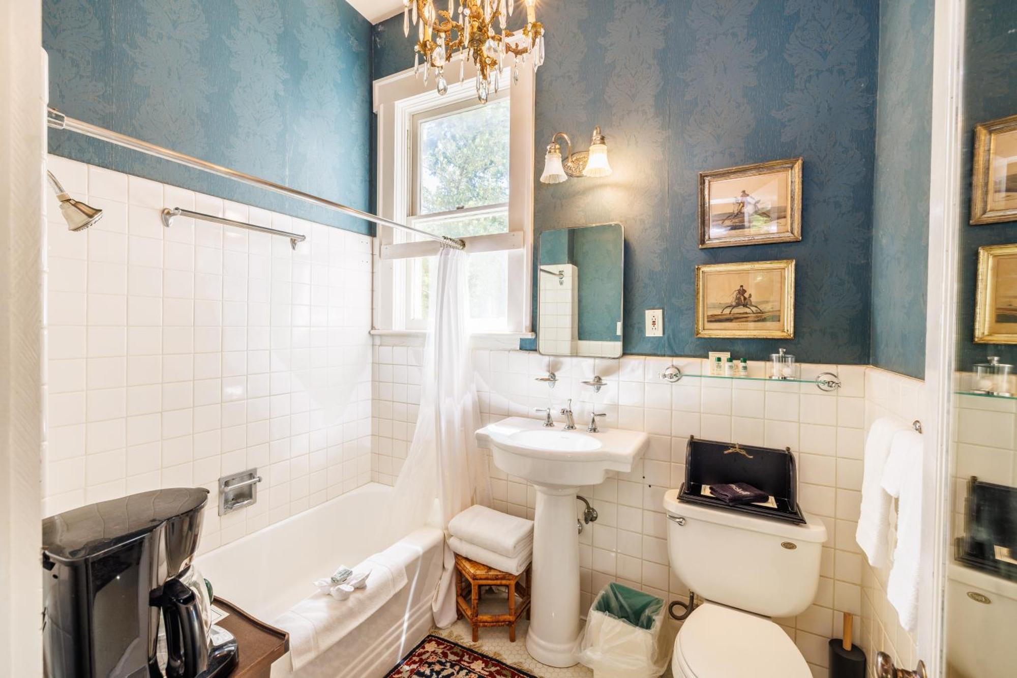 Belle Oaks Inn Gonzales ภายนอก รูปภาพ