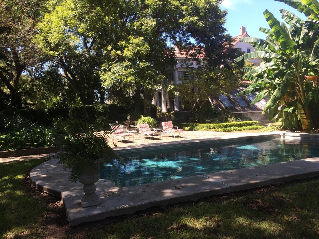 Belle Oaks Inn Gonzales ภายนอก รูปภาพ